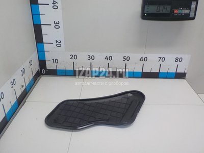 8X3837916B Пыльник (кузов внутри) VAG A1 (8X) (2010 - 2018)