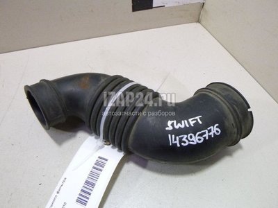 1376657K00 Патрубок воздушного фильтра Suzuki Swift (2004 - 2010)