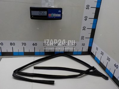 1361848 Уплотнитель стекла двери Ford C-MAX (2003 - 2010)