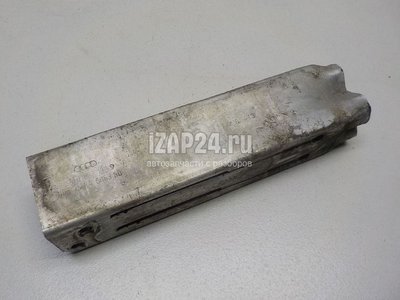 4F0807133 Кронштейн усилителя переднего бампера левый VAG Allroad quattro (2006 - 2012)