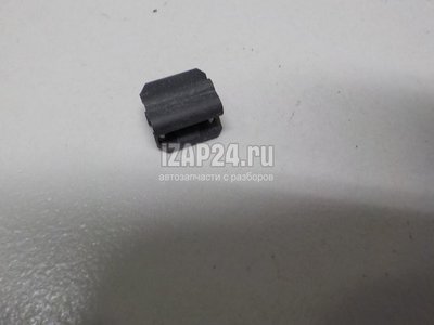 1T0867947A Крепеж (клоп) VAG Passat [B6] (2005 - 2010)