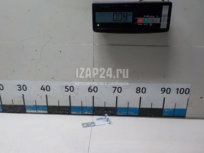 8W0821433B Кронштейн крепления крыла VAG A4 [B9] 2015
