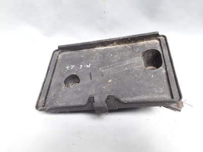 4M8110723BA Полка аккумулятора Mazda 6 1 поколение (2002-2005) 2004 , 4M8110723AA, GK2A56041D, GK2A56040D