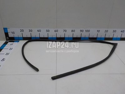 72235STKA01 Уплотнитель стекла двери Honda RDX (2006 - 2012)