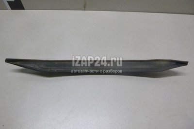 MR473992 Уплотнитель двери Mitsubishi Pajero/Montero III (V6, V7) (2000 - 2006)
