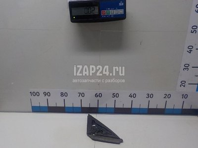 8U0867368 Уплотнитель (внутри) VAG Q3 (8U) (2012 - 2018)