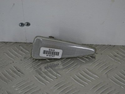 8200602765 Повторитель передний правый Renault Sandero 1 (2009-2014) 2010