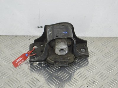 8200014931 Кронштейн двигателя Renault Megane 2 (2002-2008) 2003