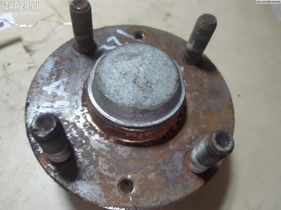 B6032615XC Ступица Зад. Правая Mazda 323 P 1998