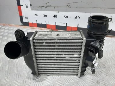 1J0145803S Интеркулер Volkswagen Golf 4 (1997-2004) 2004