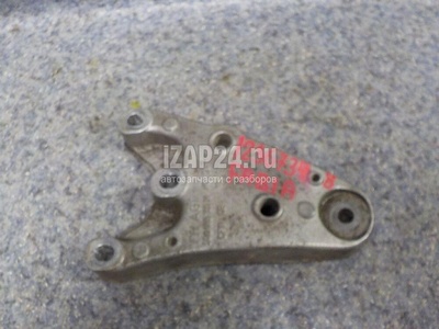 6Q0199185M Кронштейн двигателя правый VAG Fabia (1999 - 2007)