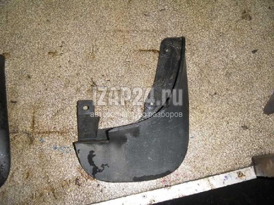 868322E010 Брызговик передний правый Hyundai-Kia Tucson (2004 - 2010) купить бу по цене 449 руб. Z10202616 - iZAP24