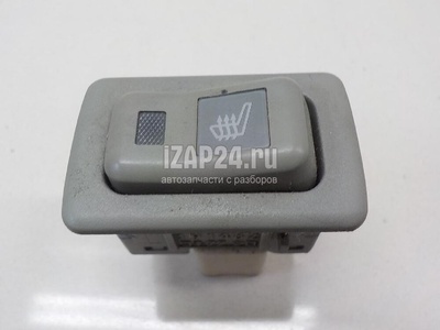 CC646642033 Кнопка обогрева сидений Mazda Mazda 5 (CR) (2005 - 2010)