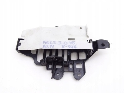 4B0971845P audi a6 c5 97 - 04 крепление предохранителей