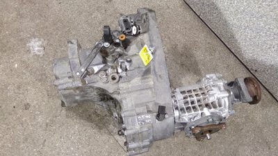 Кпп 2.5TDI , 4x4 , DRH , 5мкпп , с раздаткой Volkswagen Transporter T4 2000