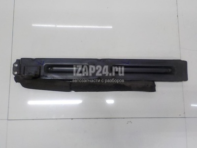 1645450200 Кронштейн радиатора Toyota LX 470 (1998 - 2007)