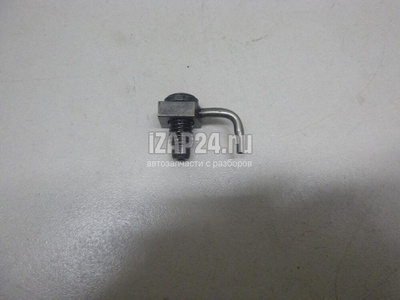 04L103157F Форсунка масляная VAG Q3 (8U) (2012 - 2018)