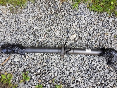 8D0521101G audi a4 b5 quattro 1.8 1.9 приводной вал
