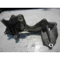 059130147P Кронштейн Audi A4 2012