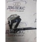 3c0823301e петля капота VW Passat (B6) 2005-2010