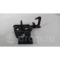 4f0823480a крючок капота Audi A6 (C6 4F) 2004-2011 2004