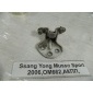 6282005000 Крепление двери Ssang Yong Musso Sport FJ FJ 2006