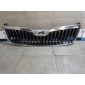 3T0853668B Решетка радиатора Skoda Superb 2