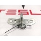 103448200A Петля замка крышки багажника Tesla Model X 2017 1034482-00-A