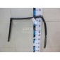 823310036R Уплотнитель стекла двери Renault Duster 2012