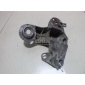 8D0199352H Кронштейн опоры двигателя VAG Exeo (2009 - 2013)