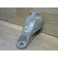 8D0399113AG Кронштейн КПП Audi A6 C5 (S6,RS6) 2001