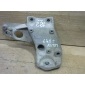 8D0399108E Кронштейн КПП Audi A4 B5 (S4,RS4) 1999