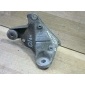 8D0399114S Кронштейн КПП Audi A4 B5 (S4,RS4) 1999