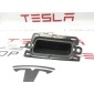 105040900D Ручка открывания багажника Tesla Model X 2017 1050409-00-D