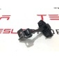111029800D Ограничитель открывания двери передней Tesla Model 3 2021 1110298-00-D,0298-D,F-R20309