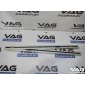 4L0863555C Направляющая шторки багажника (салазки) Audi Q7 4M 2008 , 4L0863556C