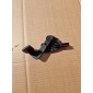8E1823533B audi oe крепление ручка капота