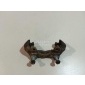 410156454R Скоба суппорта переднего Renault Sandero 2014