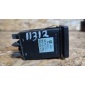 3B0953235D Кнопка аварийной сигнализации VOLKSWAGEN Passat B5+ 2002