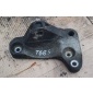 7H0199207C Кронштейн двигателя Volkswagen Transporter T5 2008
