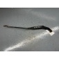 893955407D Щеткодержатель (поводок стеклоочистителя, дворник) Audi 90 B3 1991