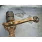 1300041 Toyota hilux vii 2.5 d4d лапа моста передняя