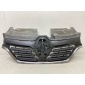 623105887r решетка радиатора Renault Logan 2 2018-