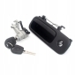 1J6827565B KLAMKA ZAMEK WKŁADKA BAGAŻNIKA GOLF CADDY POLO