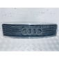 4B0853651F Решетка радиатора Audi A6 C5 2002