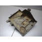 L20656041E Крепление АКБ (корпус/подставка) Mazda CX 7 (2007 - 2012)