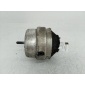 8D0199379AE Подушка крепления двигателя Volkswagen Passat B5+ (GP) 2004