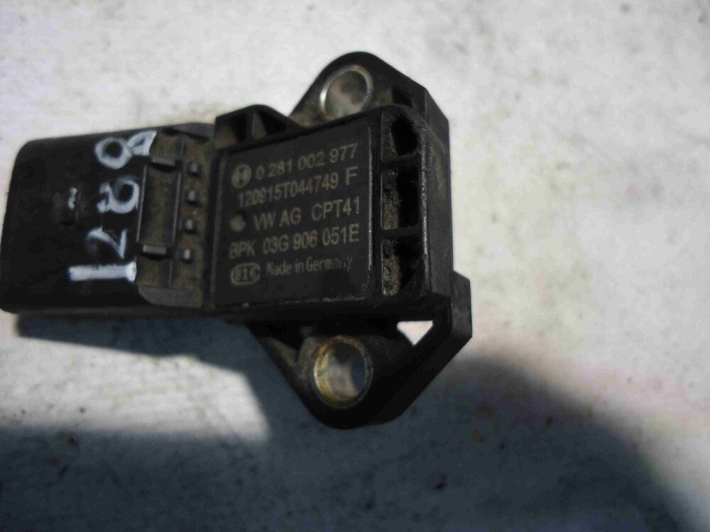 датчик абсолютного давления фольксваген джетта 4 awp. датчик абсолютного давления во впускном коллекторе mazda 3 bk 2. разъем датчика давления впускного коллектора фольксваген гольф. датчик давления фольксваген лупо 1. 9 bls.