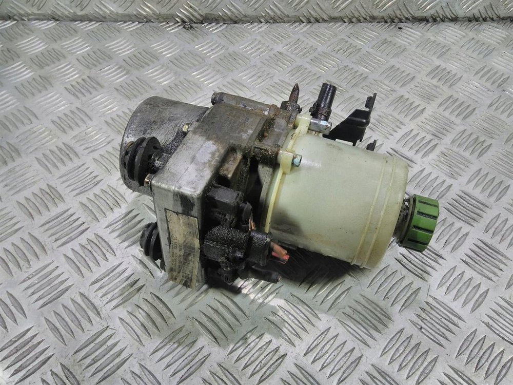 Гидроусилитель fabia. 6q0423155l. Рулевой насос на Шкода Фабия 2.