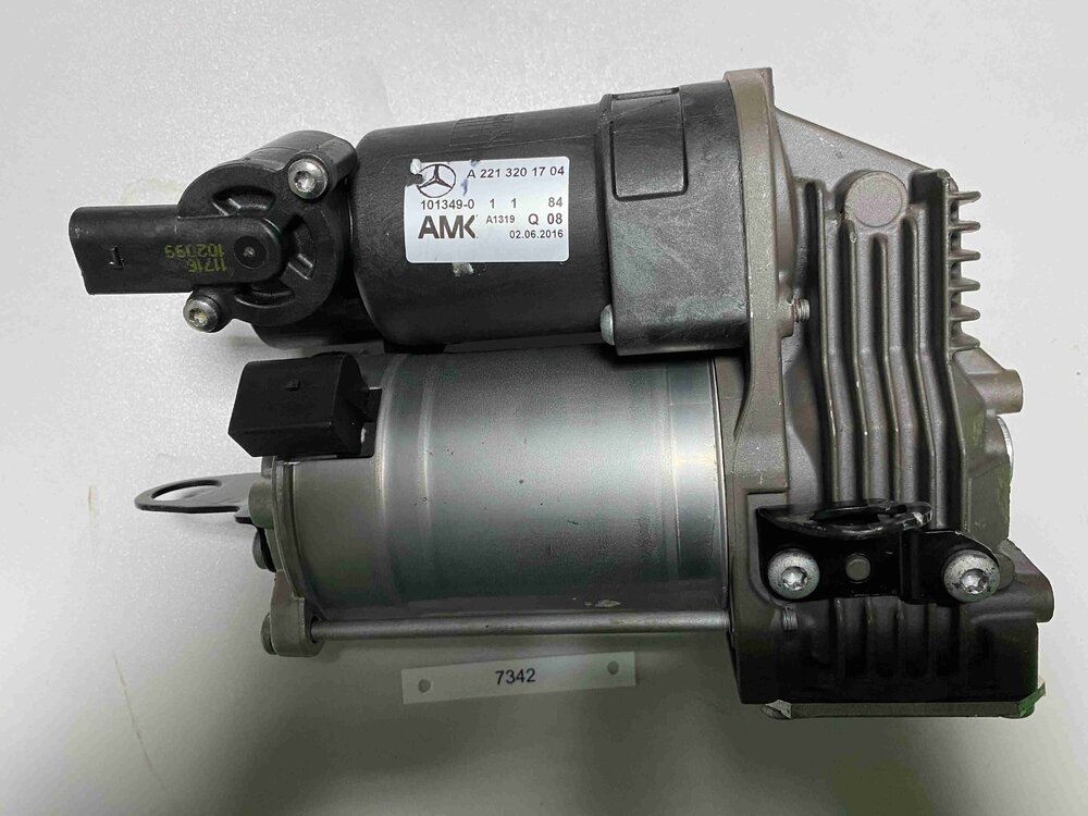 компрессор пневмоподвески w221. компрессор пневмоподвески mercedes. компрессор пневмоподвески amk w221. компрессор пневмоподвески w221. к компрессору пневмоподвески мерседес w221 запчасти.